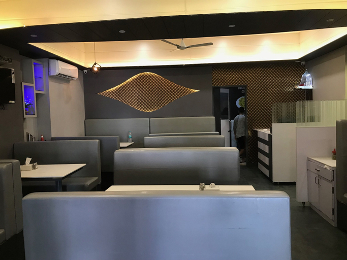 BKC Backpackers - Trade Centre, Mumbai Suburban