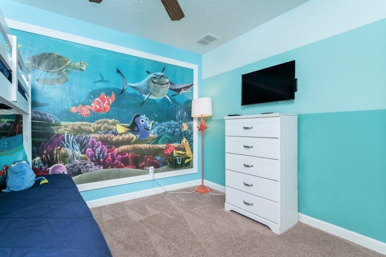 Bedroom 2, Showhome 5 Bedroom Champions Gate Villa, Osceola