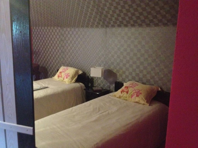 Bedroom 4, Chambres d'hôtes Beluga, Puy-de-Dôme
