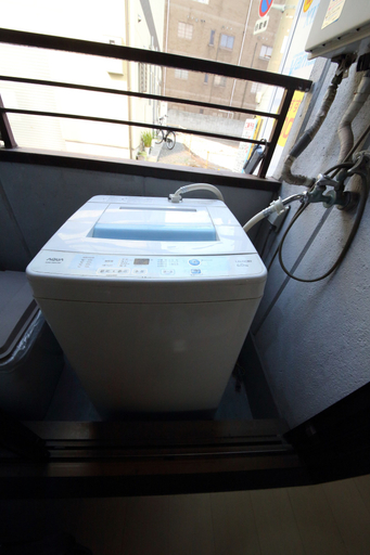 Others 4, EX Fuse Apartment 1A, Osaka