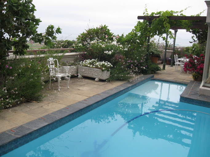 Sport & Beauty 3, 123 Ocean View Drive Apartment, City of Cape Town