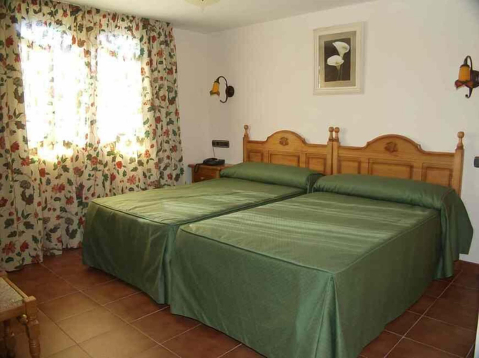 Bedroom 3, Hostal Las Grullas, Teruel