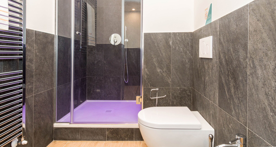 Bathroom 4, JOIVY Via Turati, Milano