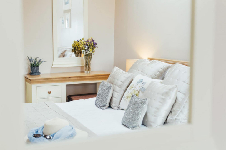 Bedroom 3, Lower Trowan Cottage, Cornwall