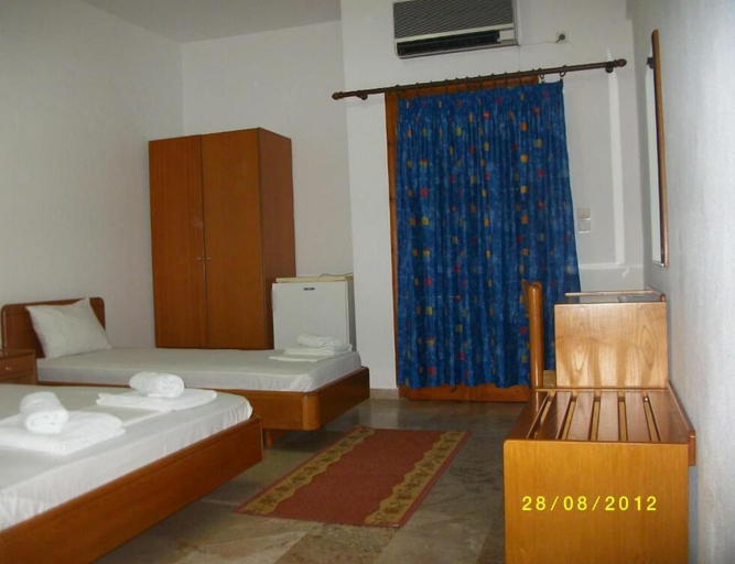 Bedroom 4, Samaria Pension & Restaurant, Crete