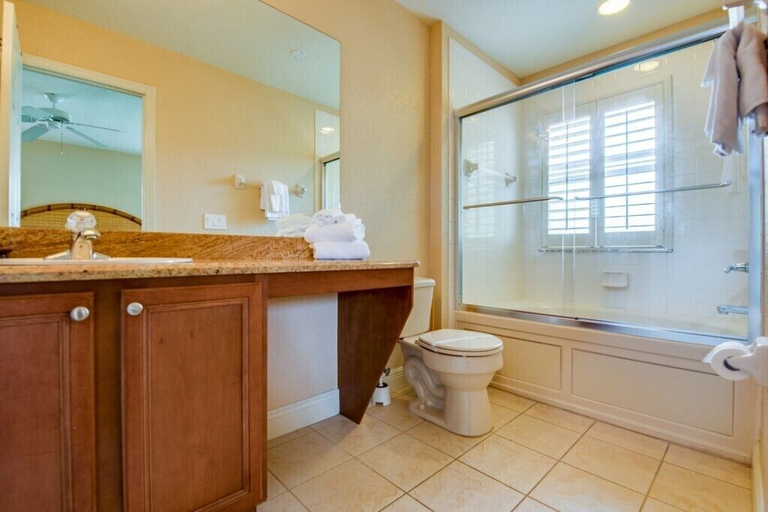 Bathroom 3, Regal Palms IHR 4078, Polk