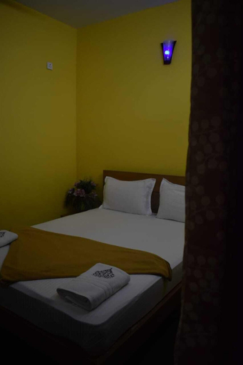 Bedroom 2, iROOMZ Ocean Comforts, Shimoga