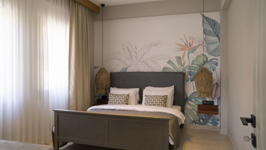 Bedroom 2, Alp Suites Mandalin, Ula
