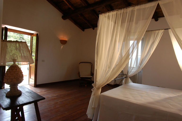 Bedroom 2, Agriturismo Valle Maira, Messina