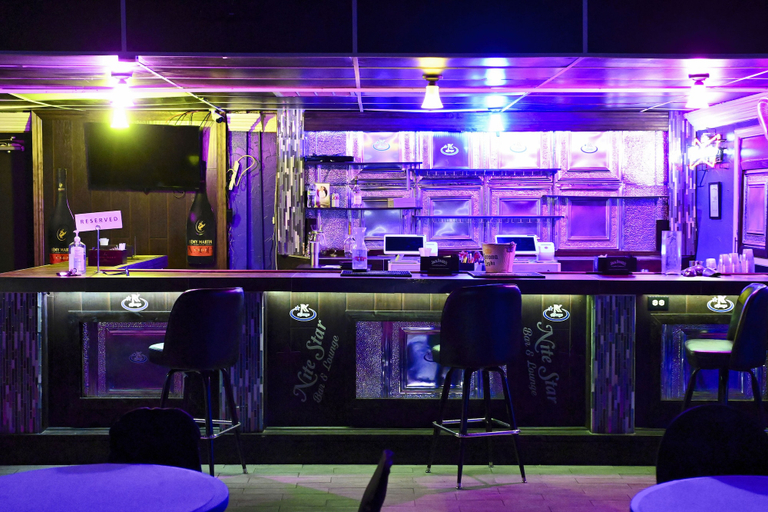 Food & Drinks 3, R Nite Star Hotel, Arlington