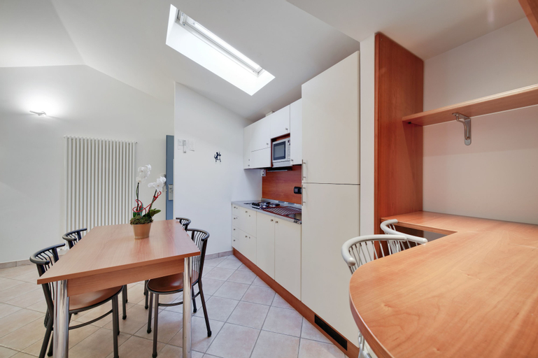 Dining Room 7