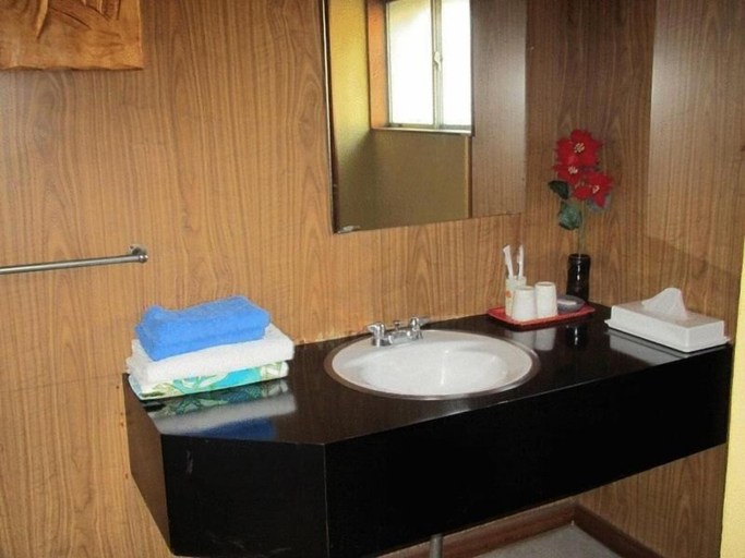 Bathroom 4, Ryokan Fuji, Edogawa