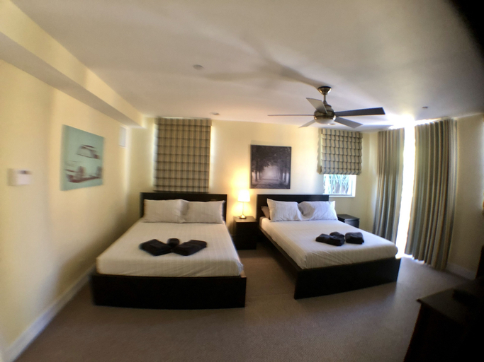 Bedroom 3, 3BR Home wRooftop by Ideal Experience VR, Broward