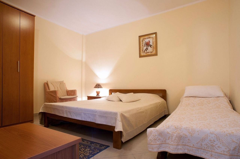 Bedroom 2, Apartments Vuksic