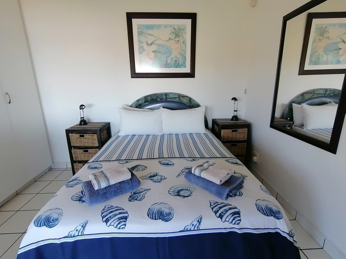 Bedroom 2, Rosscarbery 1, Ugu