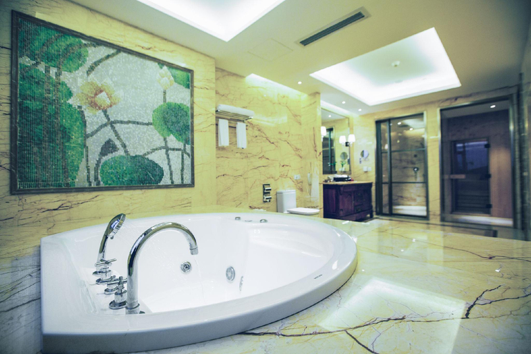 Bathroom 4, Taishun Xiangzhou New Century Hotel, Wenzhou