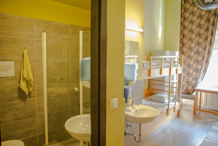 Bathroom 5, Treestyle Hostel, Budapesti