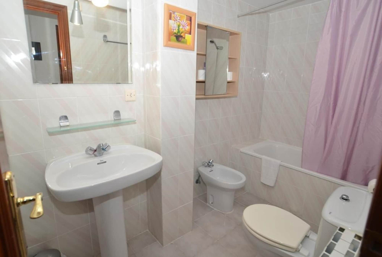Bathroom, Apartment in Isla, Cantabria 102809 by MO Rentals, Cantabria