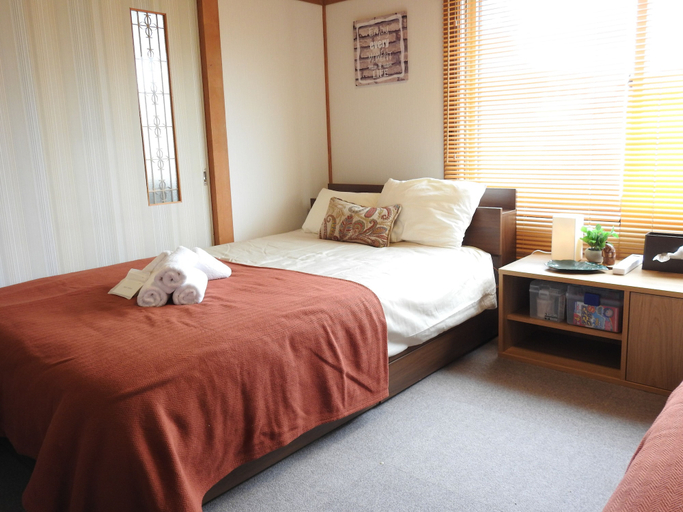 Bedroom 2, Asahikawa Big House 10 People, Biei