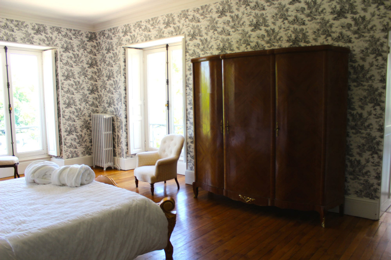 Bedroom 2, Château de Blet, Cher