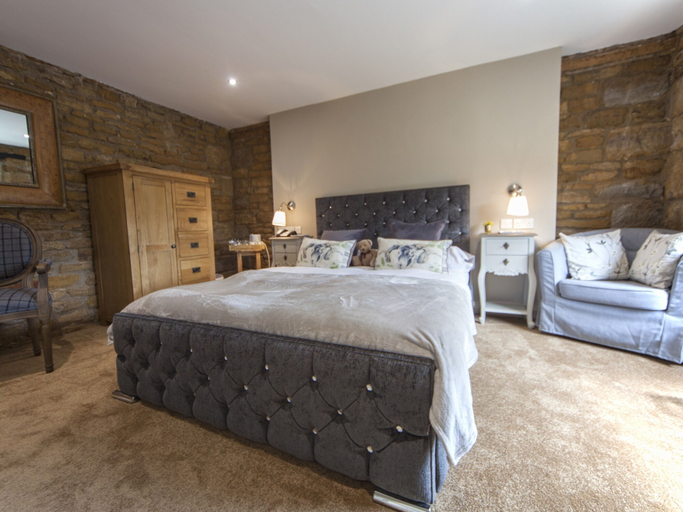 Bedroom 2, Old White Hart, Rutland