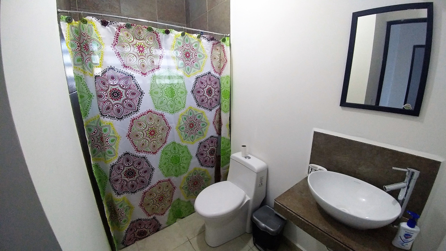 Bathroom 3, Casa Barbelo, San Luis Potosí