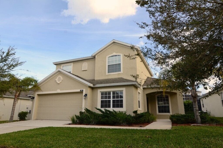Exterior & Views, 207bon, Polk