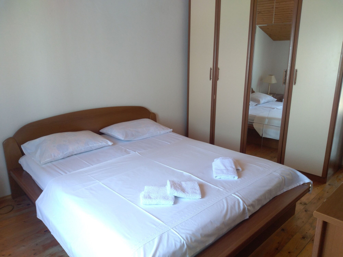 Bedroom 3, Apartmani Murina, Trpanj