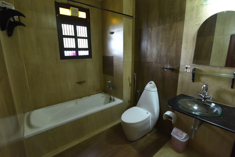 Bathroom 4, Kovalam Beach Hotel, Thiruvananthapuram