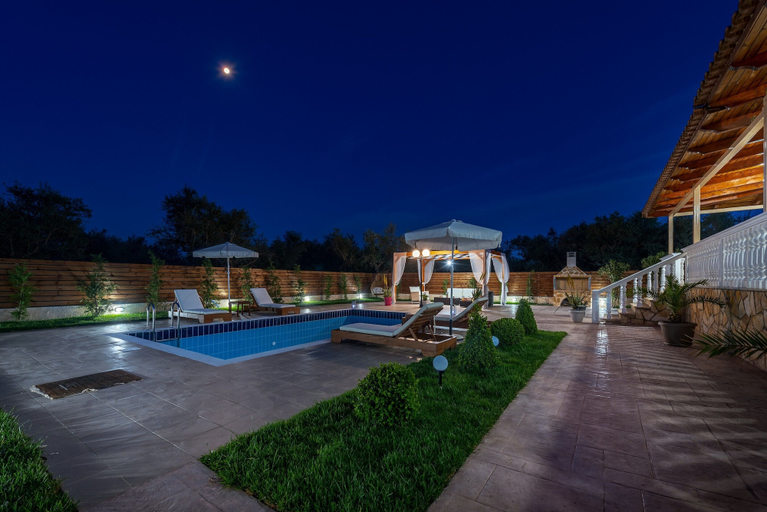 Sport & Beauty 3, Villa Eleon, Ionian Islands