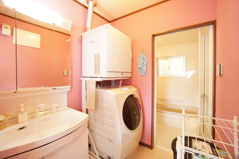 Bathroom 3, PINK Suite HOUSE, Nanjō