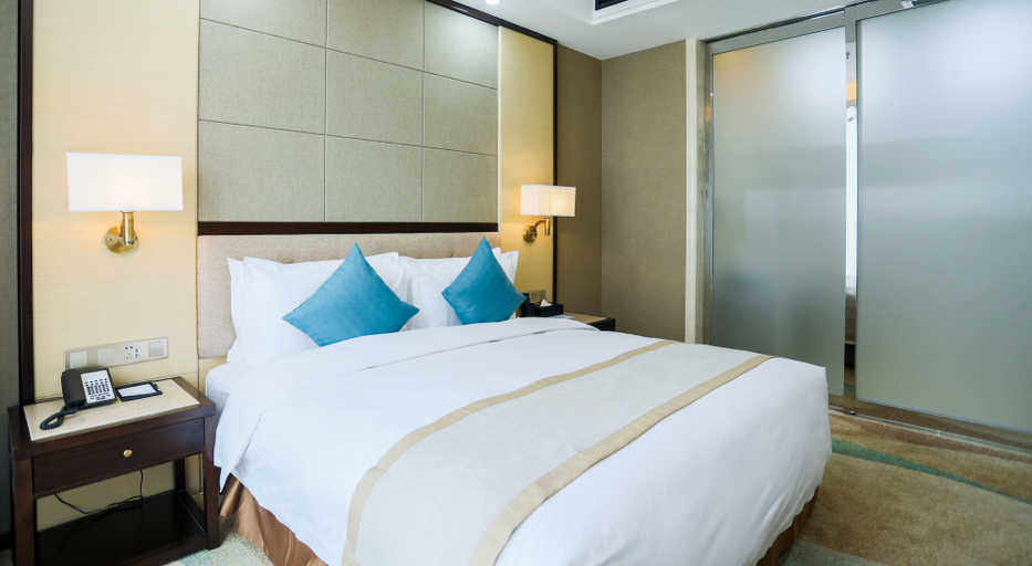 Bedroom 2, Hundred Hotel, Qingdao