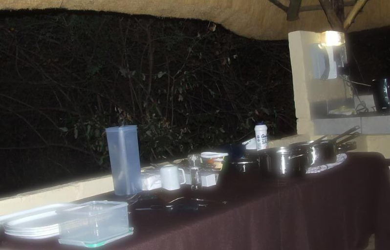 Food & Drinks, Shametu River Lodge, Mukwe