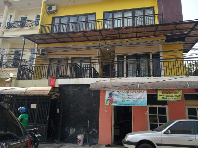 Exterior & Views, Guest House 647 Tanjung Duren Utara, West Jakarta