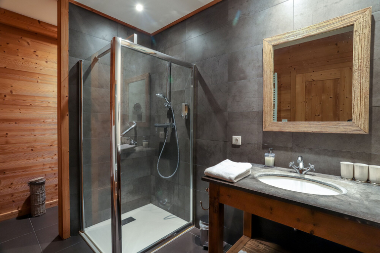 Bathroom 4, Pêche de Vigne & Spa, Haut-Rhin