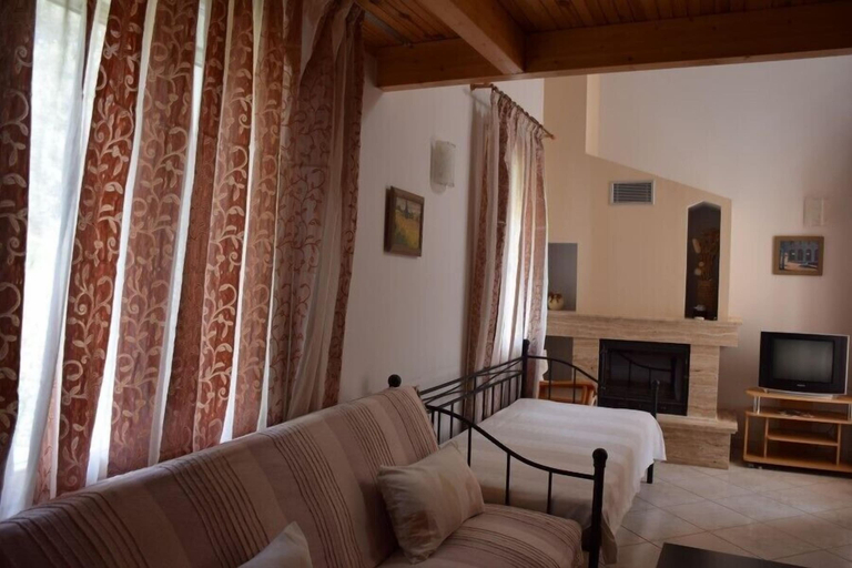 Bedroom 4, Rastoni Apartments, South Aegean