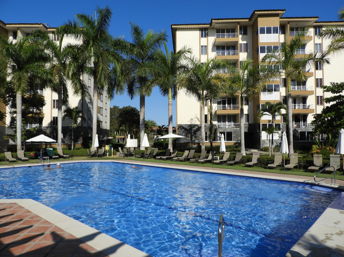 Exterior & Views, Costa Linda Apartment 102, Garabito