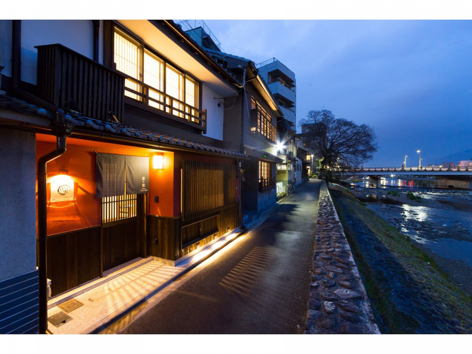 Kyotoya Kamogawa Gojo Private Villa, Kyoto