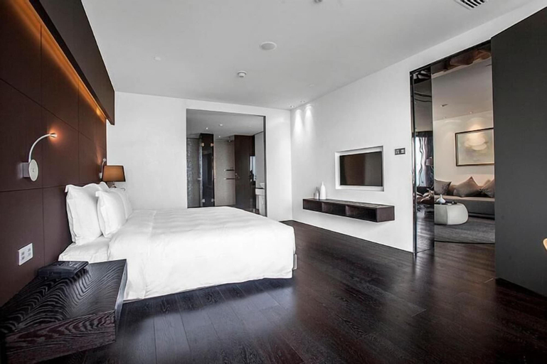 Bedroom 24