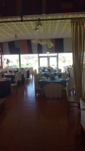 Food & Drinks 4, Land's Hause Bungalows, Alcobaça