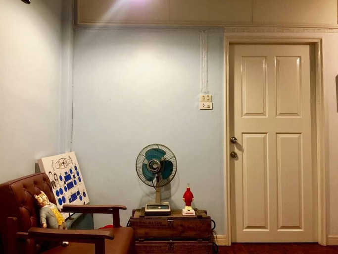 Others 5, Vacation Townhome near BTS Ekamai, Wattana