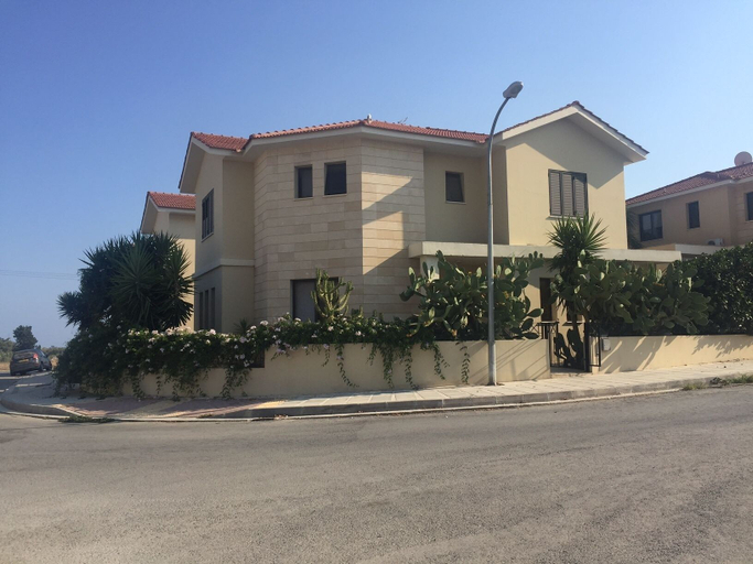 Exterior & Views 2, Villa Elena, Larnaca