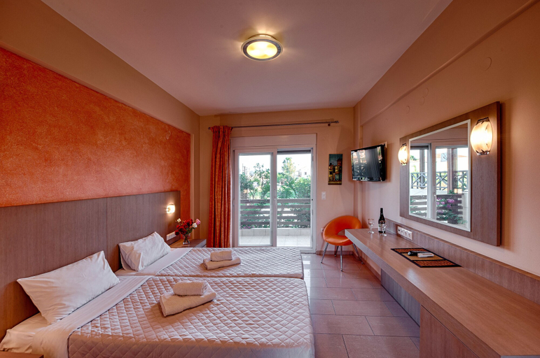Bedroom 4, Giovanni Mare, West Greece