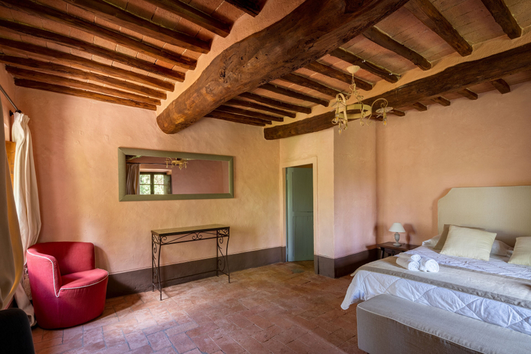 Bedroom 2, Castello di Bossi, Siena