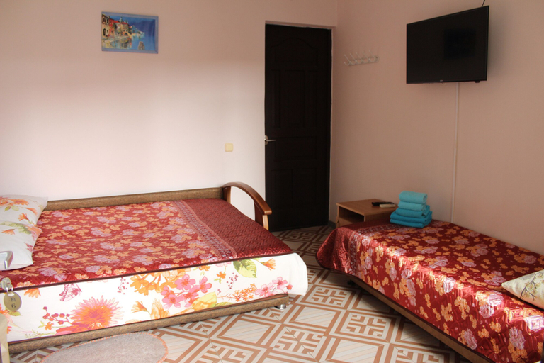 Bedroom 2, Solnechniy Dom Guest House, Sochi gorsovet