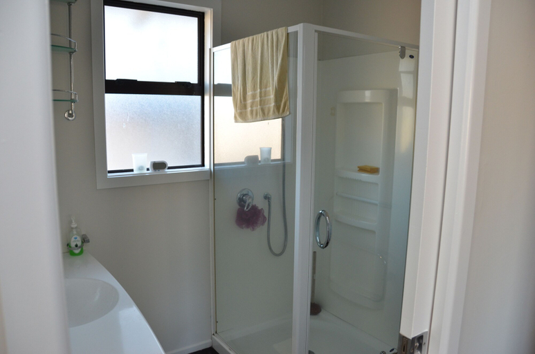 Bathroom 4, Cozy Home East Auckland, Manukau