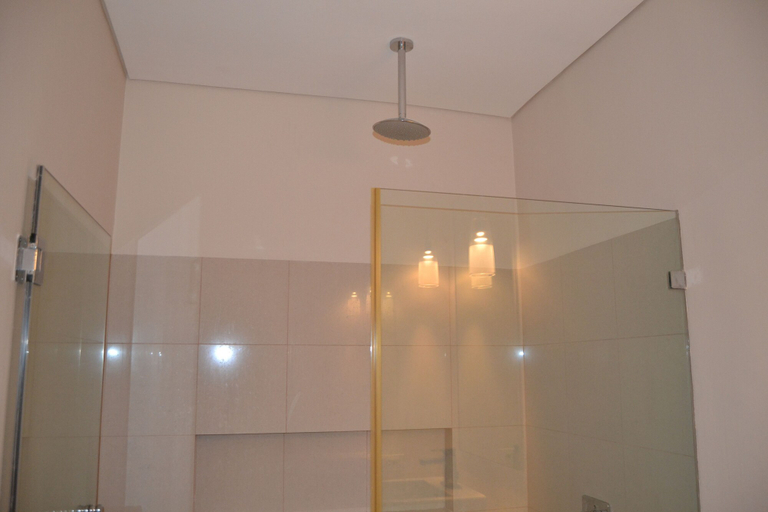 Bathroom, Apartment Carola B 711 at Pico de Loro, Nasugbu