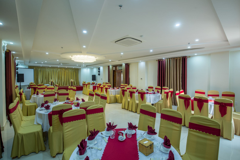 Food & Drinks 4, Amanda Quang Binh Hotel, Đồng Hới