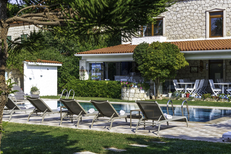 Exterior & Views 2, Koclu Konagi Hotel, Çeşme
