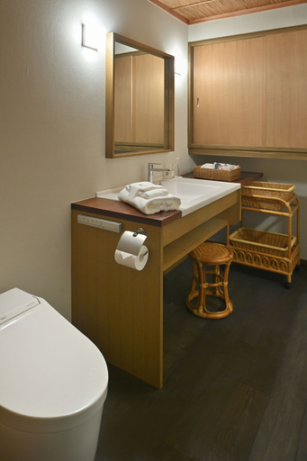 Bathroom 4, Nishijin Fujita, Kyoto